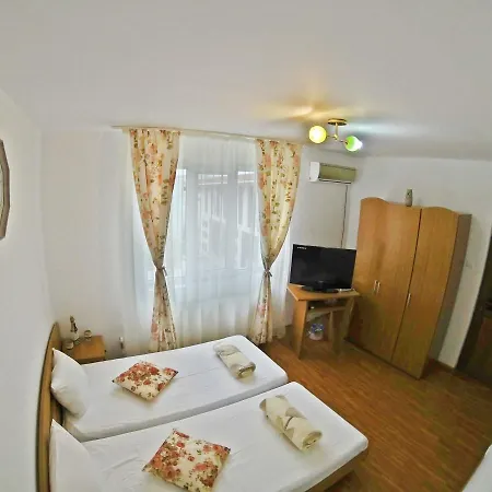 Casa De Langa Lac ゲストハウス