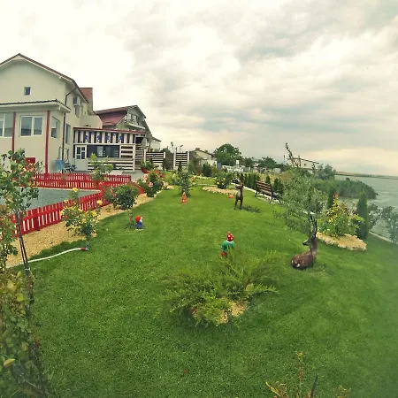 בית הארחה Casa De Langa Lac Năvodari